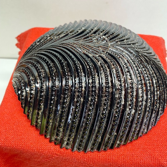 Signature Home Collections Silver, Brown Iridescent Shell Bowl Made In Turkey - Picture 8 of 16